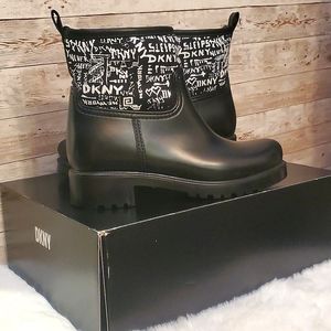 DKNY Rain Booties
